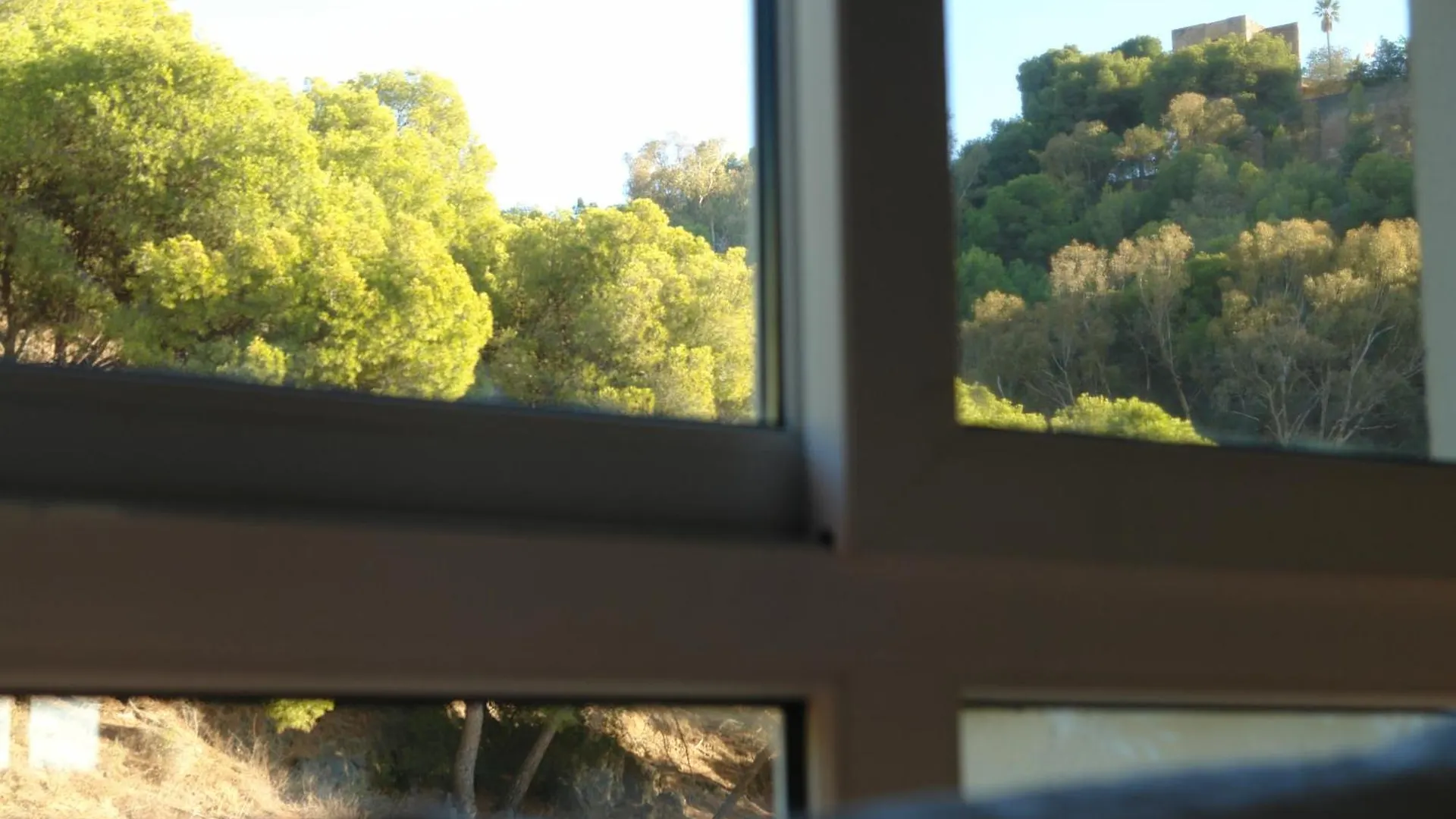 Large Appartement With Great Views Malaga 0*,